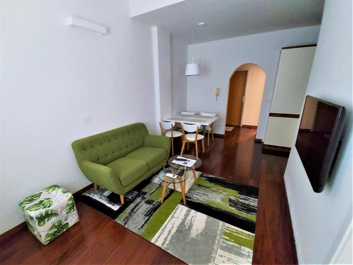 Apartments Aurora Near Beach Медулин Екстер'єр фото