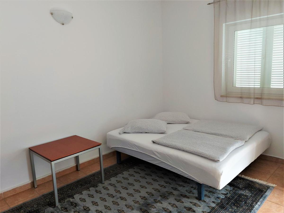 Apartments Aurora Near Beach Медулин Екстер'єр фото